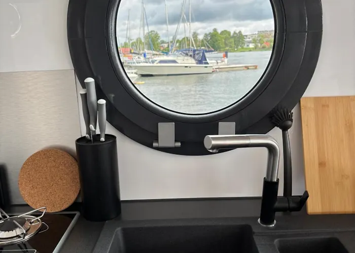 Houseboat -la Calma-